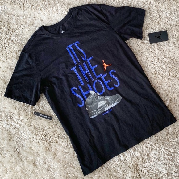 jordan shoes shirt